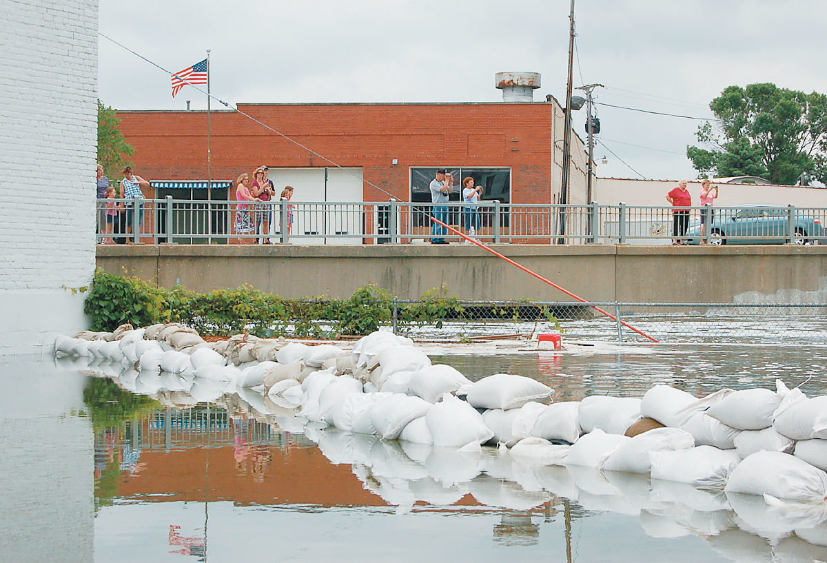 061418-ctzn-news-flood001